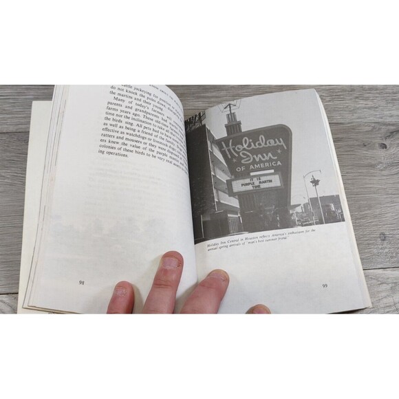 What You Should Know About The purple Martin by J. L. Wade Paperback 1993 - Picture 9 of 11